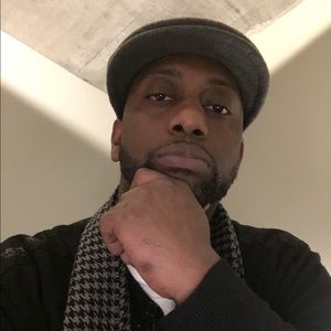 Meet your Posher, Devin